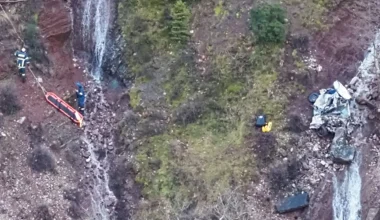 Ευρυτανία: «Μάλλον ήταν αυτοκτονία» λέει ο αδερφός του 59χρονου που έπεσε με το όχημά του σε γκρεμό 300 μέτρων