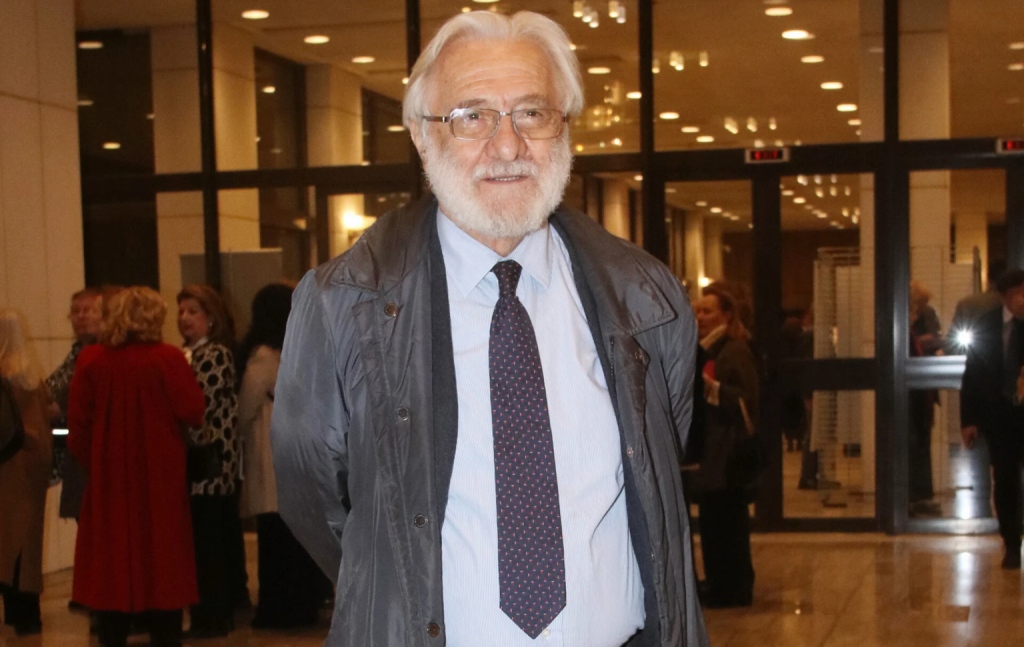 Γ.Σμαραγδής: «Είχε βγει ένταλμα σύλληψης για εμένα για την ταινία “Ο Θεός αγαπάει το χαβιάρι”»