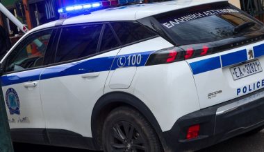 Λάρισα: Άνδρας κυνηγούσε παιδιά με μαχαίρι