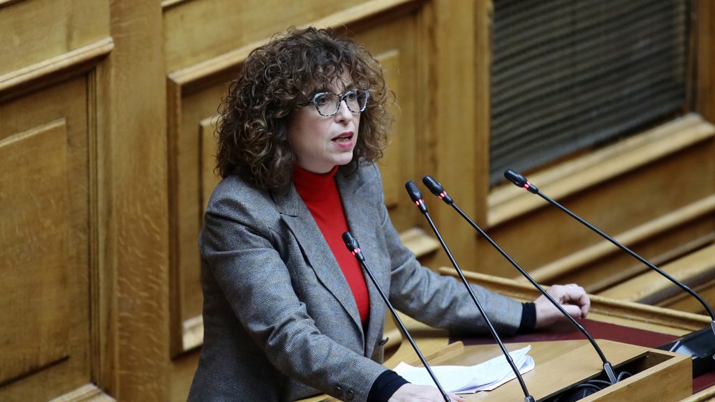 Η ανεξαρτητοποίηση της Ελένης Καραγεωργοπούλου δείχνει ότι έρχονται προβλήματα για την Πλεύση Ελευθερίας