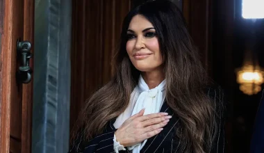 Κίμπερλι Γκίλφοϊλ: «Η Ελλάδα δίνει το παράδειγμα με την αύξηση των αμυντικών δαπανών στο 5%»