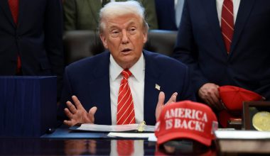 Ντόναλντ Τραμπ: Κατάργησε τους κανόνες για την κλιματική αλλαγή