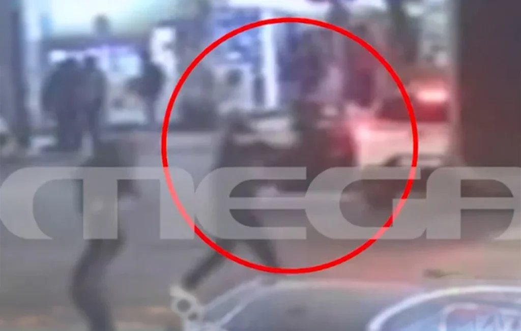 Αθήνα: Βίντεο ντοκουμέντο από την κινηματογραφική καταδίωξη του 16χρονου που τραυμάτισε αστυνομικό