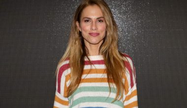 Ν.Παπαδημητρίου για μητρότητα: «Μεγάλωσα μαζί με τους γιους μου»