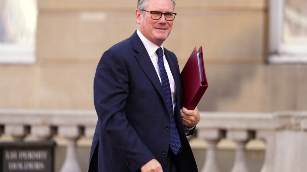 Νέο πλήγμα για τον Κ.Στάρμερ από το σκάνδαλο Τ.Επστάιν: Παραιτείται και ο γενικός γραμματέας της κυβέρνησης