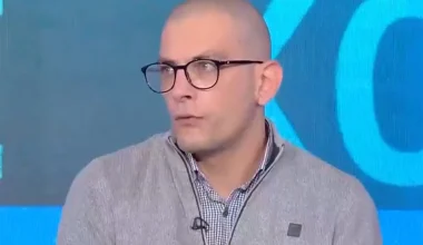 Συγκινεί ο δήμαρχος του Άη Στράτη για τη μάχη του με τον καρκίνο: «Να μπαίνουμε στην αρένα για να νικήσουμε»