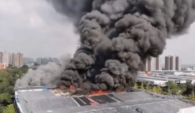 Κίνα: Εργάτης έμεινε απλήρωτος για πέντε μέρες και έβαλε φωτιά στην αποθήκη του εργοστασίου