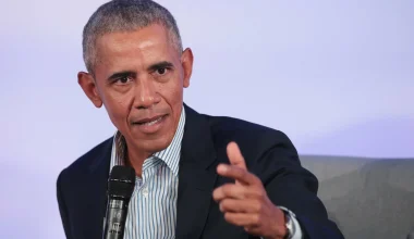 Μ.Ομπάμα για Ν.Τραμπ: «Οι Αμερικανοί θα είναι λιγότερο ασφαλείς μετά την απόφασή του για τις εκπομπές ρύπων»