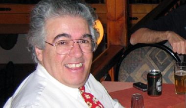 Άκης Φλωρεντής: Μια μεγάλη μορφή της εποχής της βιντεοκασέτας – H ζωή και το πρόωρο τέλος του