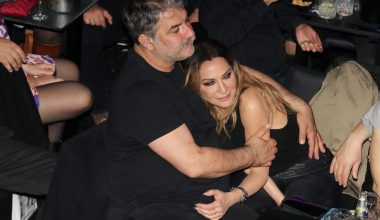 Οι φωτογραφίες της Δ.Βανδή με τον Β.Μπισμπίκη με αφορμή την ημέρα του Αγίου Βαλεντίνου (φώτο)