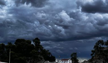 Έκτακτο δελτίο επιδείνωσης καιρού από την ΕΜΥ: Οι περιοχές με «πορτοκαλί προειδοποίηση»