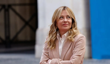 Τ.Μελόνι: «Δεν συμμερίζομαι τις κριτικές του Μερτς στην κουλτούρα του Maga»