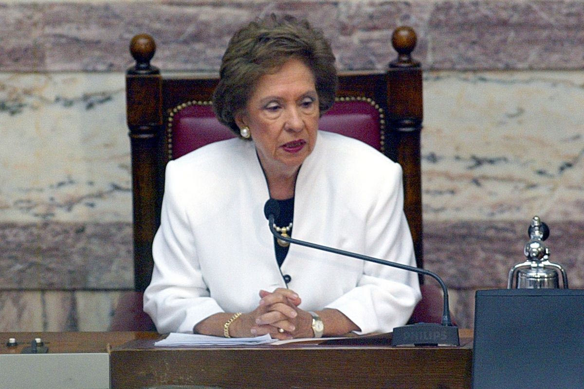 «Έφυγε» από τη ζωή σε ηλικία 92 ετών η πρώην πρόεδρος της Βουλής Άννα Μπενάκη-Ψαρούδα