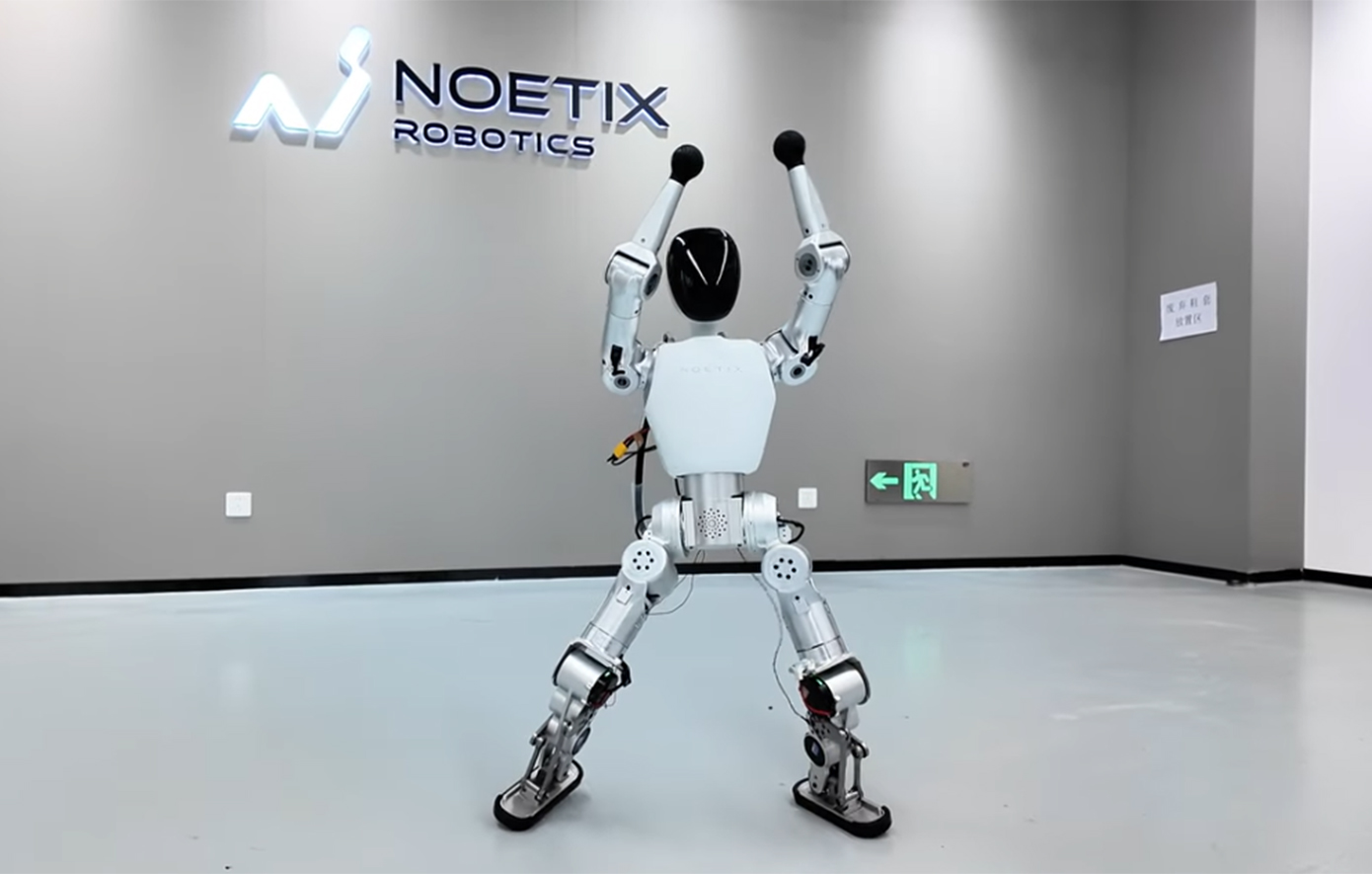 Τα κινεζικά ρομπότ απλά κάνουν απίθανα πράγματα!