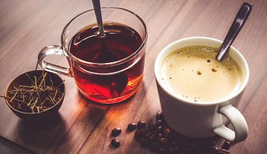 Ο καφές και το τσάι μπορούν να μειώσουν τον κίνδυνο άνοιας – Τι έδειξε νέα μελέτη