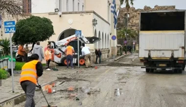 Κακοκαιρία στην Κω: Έγιναν «ένα» η στεριά με τη θάλασσα