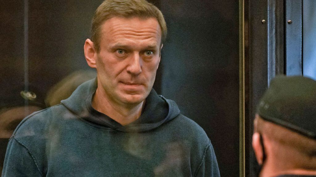 Ν.Πεσκόφ: «Μεροληπτικές και αβάσιμες οι κατηγορίες για τη δολοφονία του Α.Ναβάλνι»