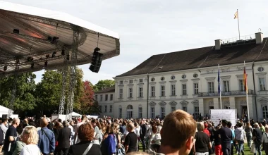 Κατά 5% μειώνεται ο γερμανικός πληθυσμός – Αναζητούν πάλι μετανάστες