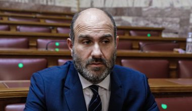 Υπέρ της άρσης ασυλίας του βουλευτή της ΝΔ Δ.Μαρκόπουλου τάχθηκε η Επιτροπή Δεοντολογίας της Βουλής