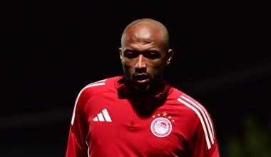 Ο Ελ Κααμπί εμφανίστηκε με ξυρισμένο κεφάλι (φωτό)