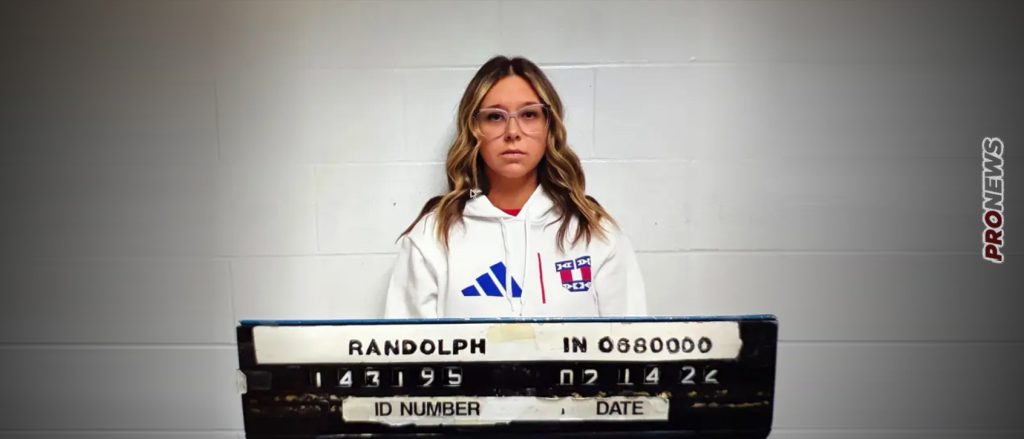 ΗΠΑ: Συνελήφθη γραμματέας Γυμνασίου που έκανε σεξ με δύο μαθητές – Την ξυλοκόπησε ο σύζυγός της