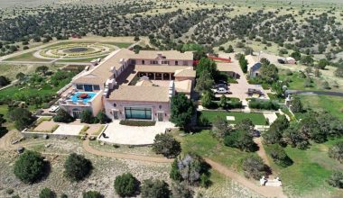 Νέα σημεία φρίκης στο ράντσο «Ζορό» του Τ.Έπσταϊν: Ταφές κοριτσιών που στραγγαλίστηκαν εν μέσω «φετιχιστικού σεξ»