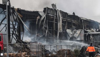 Έκρηξη στη Βιολάντα: Εντοπίστηκε και δεύτερο «κρυφό» υπόγειο στο εργοστάσιο στα Τρίκαλα