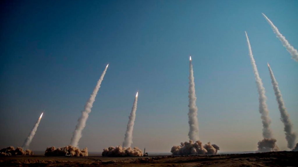 Το Ιράν εξέδωσε ΝΟΤΑΜ για προγραμματισμένες εκτοξεύσεις πυραύλων την Πέμπτη