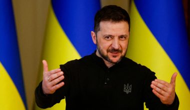 Ο Β.Ζελένσκι καλεί τον Ν.Τραμπ να μην δώσει την νίκη στην Ρωσία