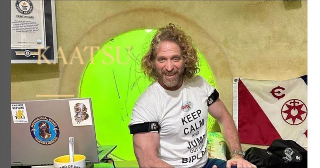 Τζόζεφ Ντιτούρι: Ο άνθρωπος που έμεινε στο βυθό της θάλασσας 100 ημέρες!