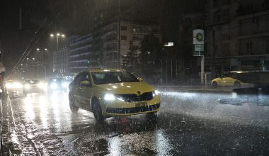 Κακοκαιρία από την Παρασκευή το απόγευμα – «Γραμμή λαίλαπας» από Θράκη έως Πελοπόννησο