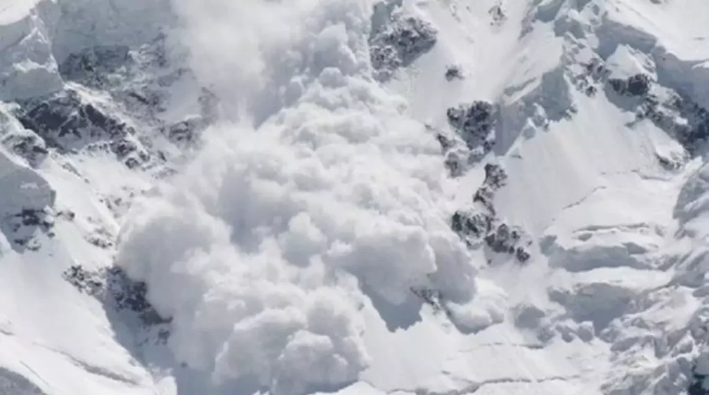 Χιονοστιβάδες σαρώνουν τις αυστριακές Άλπεις: Νεκροί ακόμη δύο άνδρες