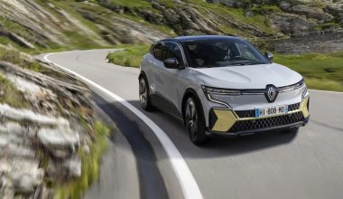 Renault: Ετοιμάζει νέο, μεγάλο SUV – Πότε το περιμένουμε;