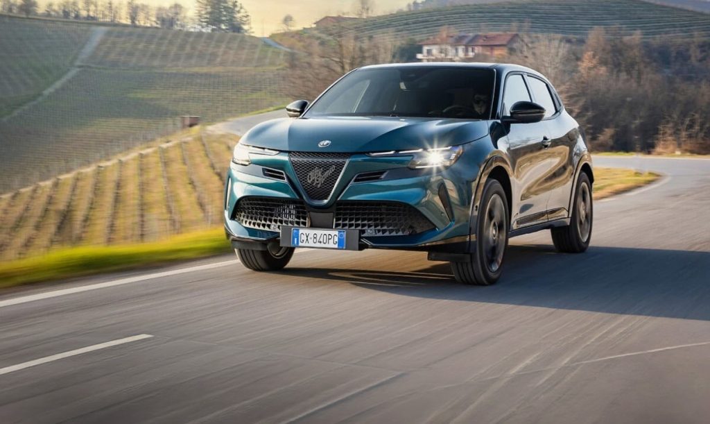 Όφελος €2.000 για την Alfa Romeo Junior Ibrida