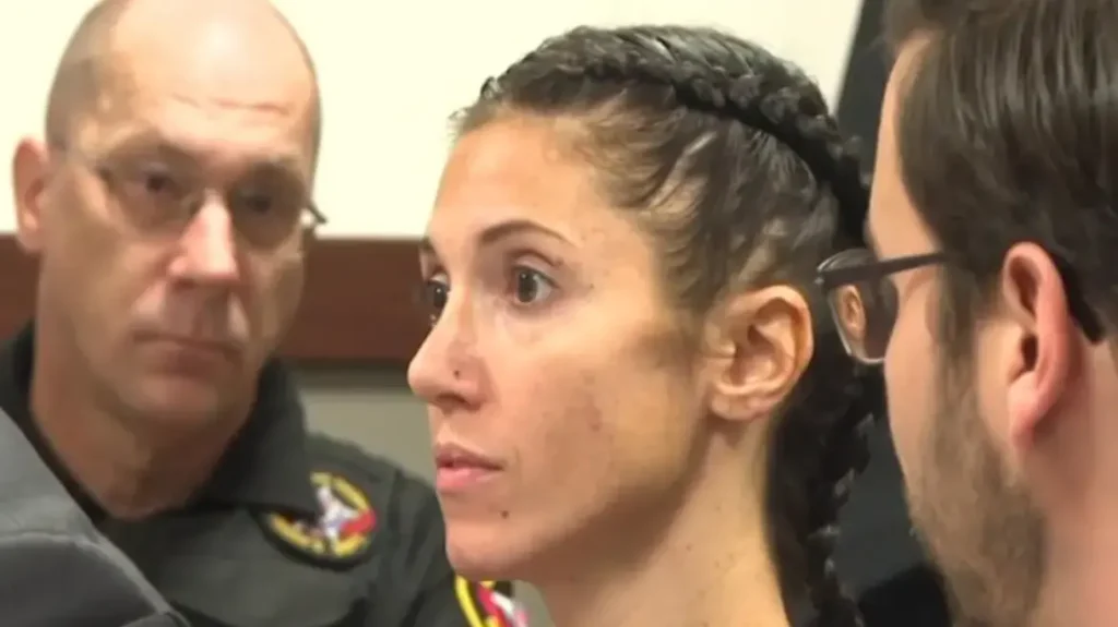 Φρίκη στις ΗΠΑ: 34χρονη εκπαιδευτικός κακοποίησε σεξουαλικά 12χρονο και 14χρονο!