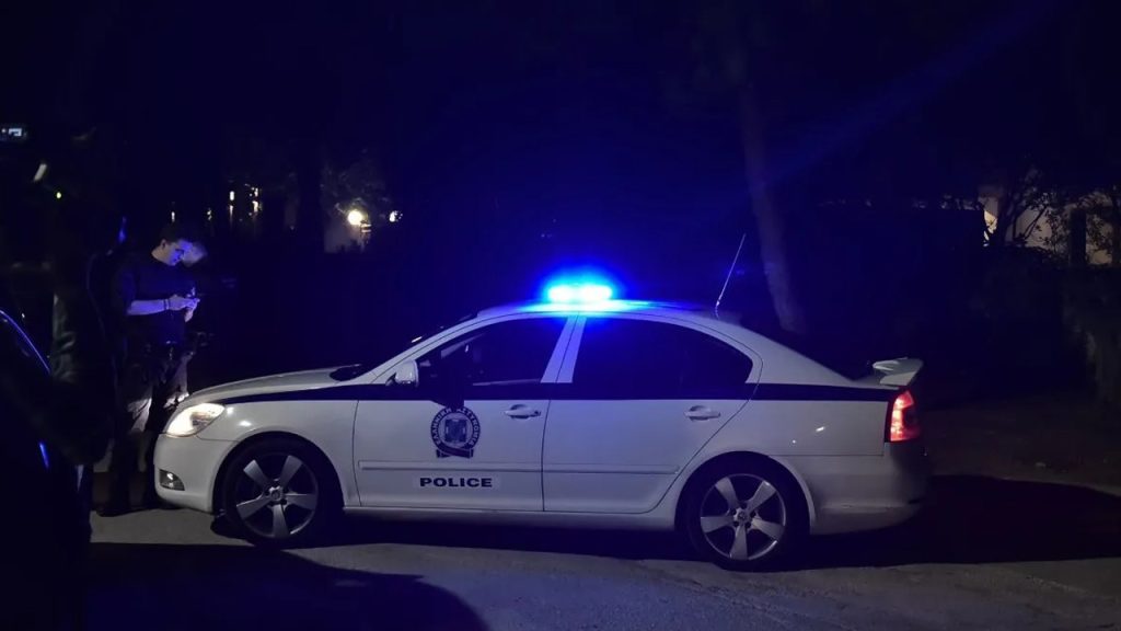 Θεσσαλονίκη: Χειροπέδες σε 25χρονο που οδηγούσε με 186 χλμ/ώρα