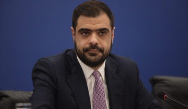 Π.Μαρινάκης: «Μπλοκ» στη χρήση των social media από ανήλικους – Έρχεται στα τέλη Φεβρουαρίου η ανακοίνωση