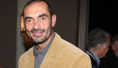 Α.Συσσοβίτης για τον πατέρα του: «Τα έπαιρνε όλα μέσα του και αυτό τον έστειλε στον τάφο»