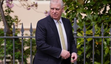 Νέες αποκαλύψεις για τον Άντριου: Είχε βάλει Βρετανούς αστυνομικούς να φρουρούν δείπνο του Τ.Έπσταϊν στη Νέα Υόρκη