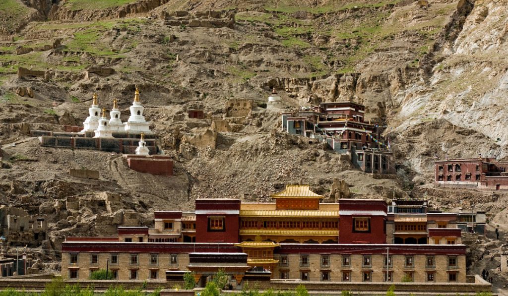 Θιβέτ: H τεράστια βιβλιοθήκη που ανακαλύφθηκε σε μοναστήρι το 2003 με σχεδόν 84.000 αρχαία χειρόγραφα! (βίντεο)