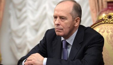 Πρώην FSB: «Οι μυστικές υπηρεσίες της Βρετανίας εμπλέκονταν στην απόπειρα δολοφονίας του Βλαντιμίρ Αλεξέγιεφ»