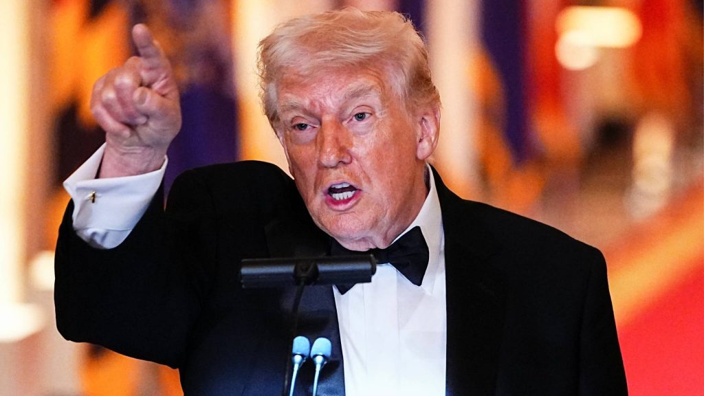 Ν.Τραμπ κατά του Ανωτάτου Δικαστηρίου: «Γελοία, ηλίθια και πολύ πολωτική σε διεθνές επίπεδο η απόφασή του»