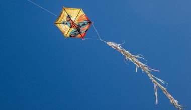 Καθαρά Δευτέρα: Aυτός είναι ο λόγος που πετάμε χαρταετό – Πώς ξεκίνησε το έθιμο