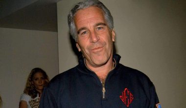 Χαμός με τα αρχεία Έπσταϊν: Ίσως υπάρχουν ακόμα χιλιάδες έγγραφα που δεν έχουν εντοπιστεί