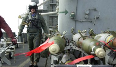 Ισραηλινός αξιωματούχος λέει ότι οι ΗΠΑ έχουν δυνατότητα 4 έως 5 ημερών συνεχών επιχειρήσεων κατά του Ιράν