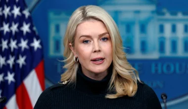 Κ.Λέβιτ για Ιράν: «Πρώτη επιλογή του Ν.Τραμπ είναι η διπλωματία – Αν χρειαστεί θα χρησιμοποιήσει θανατηφόρα ισχύ»