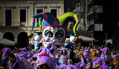 Σε σοβαρή κατάσταση 15χρονη με έγκαυμα στα μάτια από σπρέι αφρού – Τώρα λένε ότι θα απαγορεύσουν!