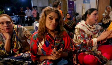 Βίντεο: Στο Πακιστάν η επαφή με τους τρανς θεωρείται πιο ηθική από ότι με τις γυναίκες