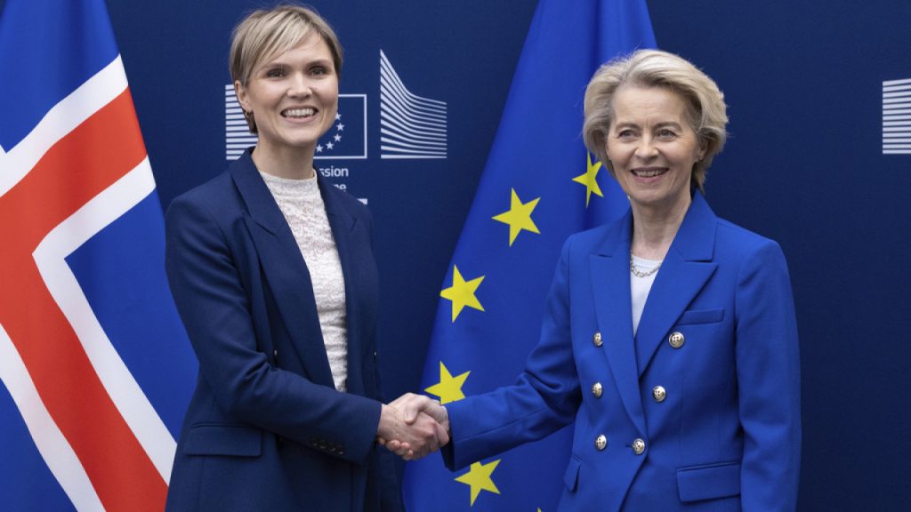 Η Ισλανδία ετοιμάζεται για δημοψήφισμα για επανέναρξη ενταξιακών διαπραγματεύσεων με την ΕΕ