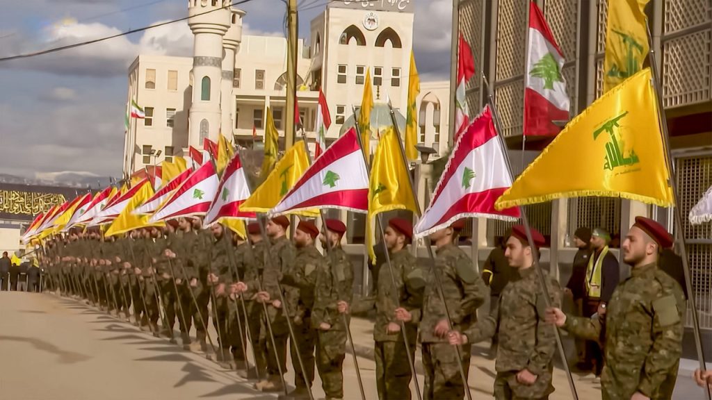 Χεζμπολάχ για ΗΠΑ: «Σε ένα περιορισμένο χτύπημα στο Ιράν δεν θα αντιδράσουμε εκτός αν χτυπηθεί ο Χαμενεΐ»